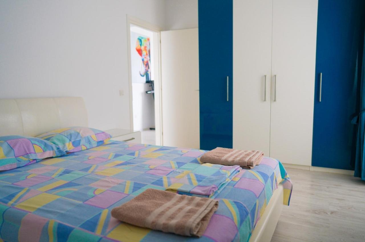 Feels Like Home Apartment M S Apartments Bucureşti Ngoại thất bức ảnh